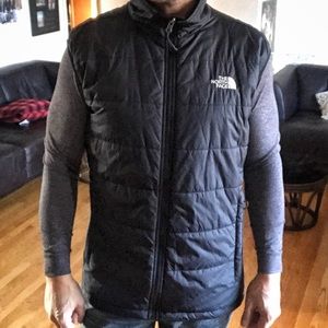 North Face puffer vest. XL. Good condition.